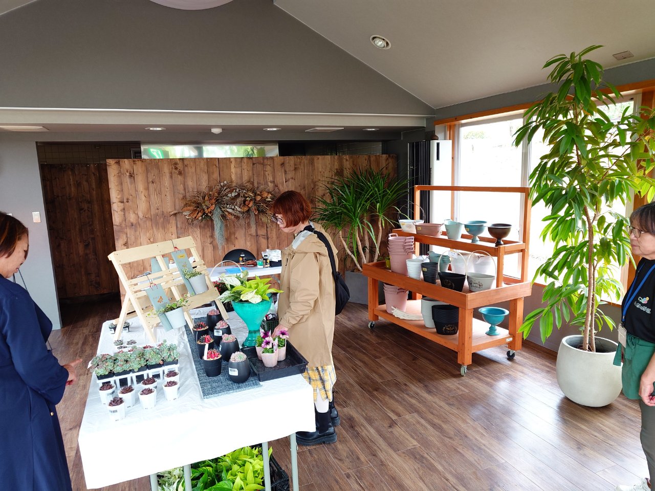 SHOP&CAFE