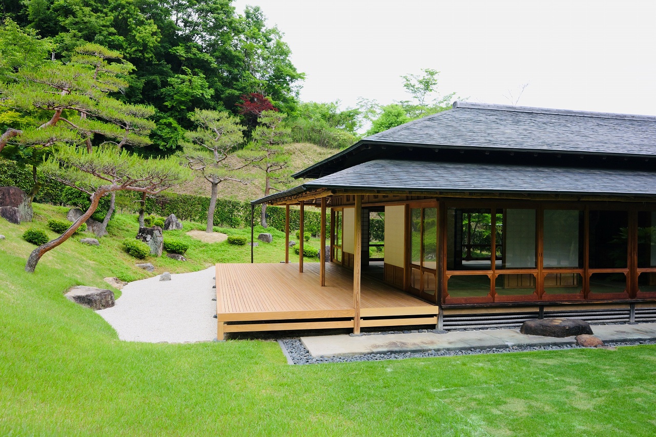 【事前予約】ととのえ茶時間 ~茶室織部庵×呼吸×お花おはぎ~