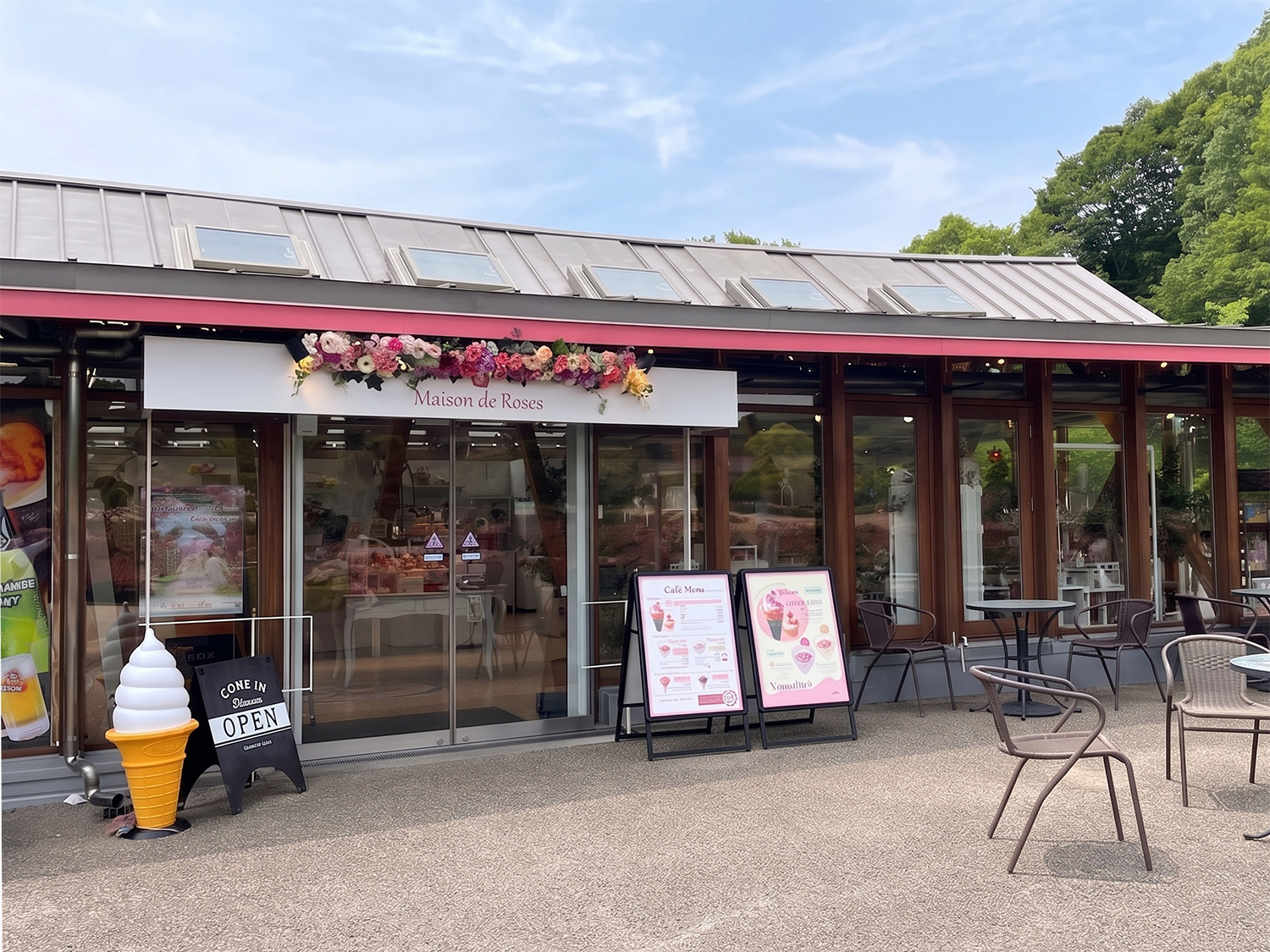 SHOP&CAFE